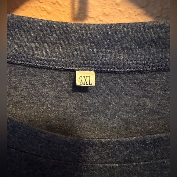 Ladies graphic t shirt - Picture 4 of 6